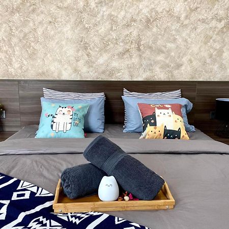 Mansion One Suite By Staycation Homestay George Town Buitenkant foto