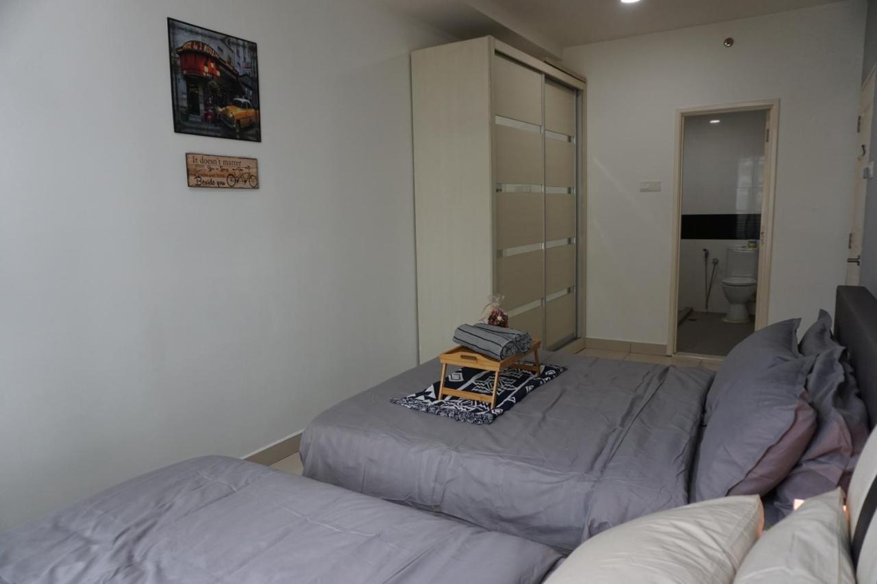 Mansion One Suite By Staycation Homestay George Town Buitenkant foto