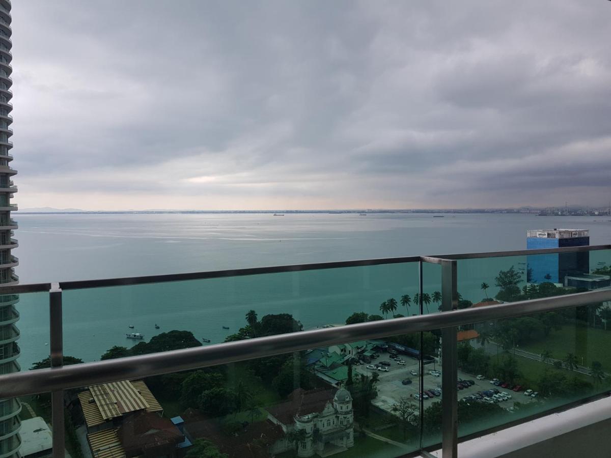 Mansion One Suite By Staycation Homestay George Town Buitenkant foto