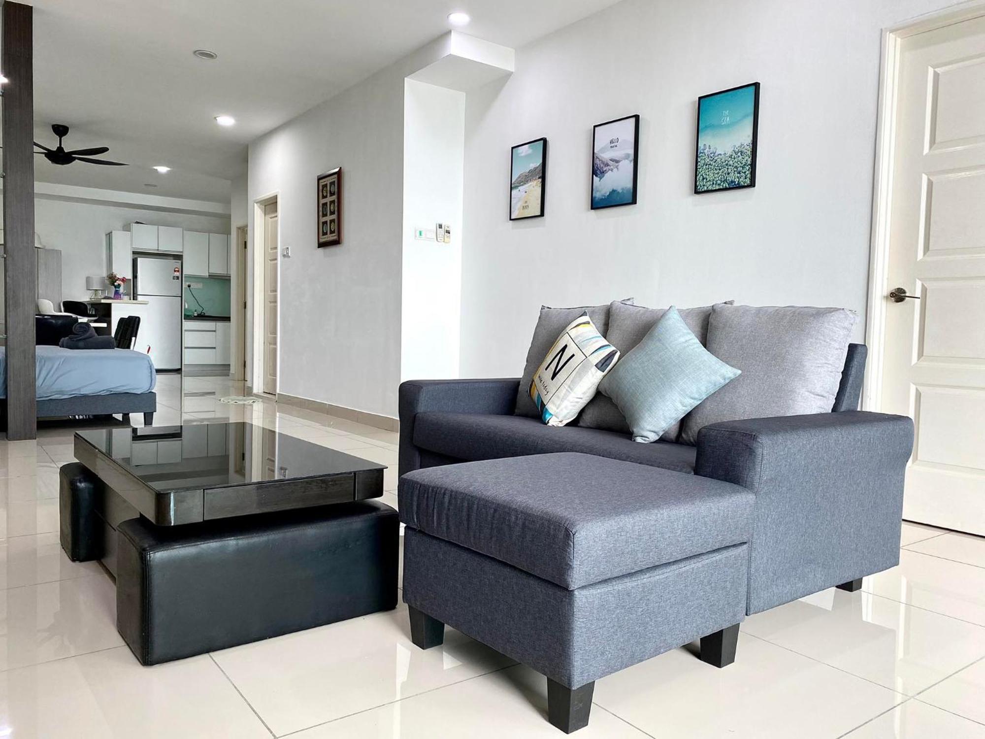 Mansion One Suite By Staycation Homestay George Town Buitenkant foto