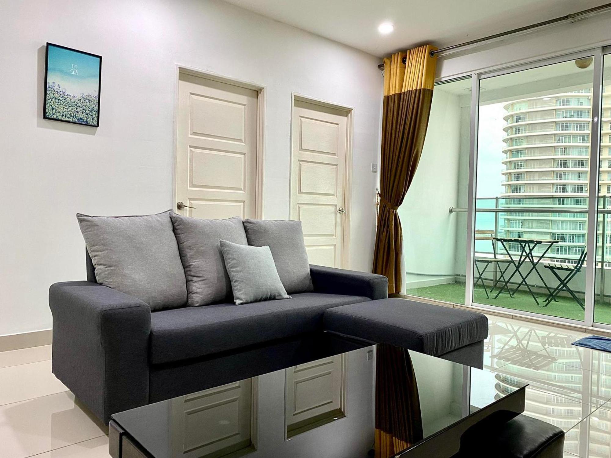 Mansion One Suite By Staycation Homestay George Town Buitenkant foto